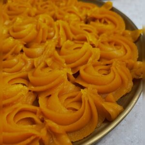 طرز تهیه حلوا زعفرانی خوشمزه